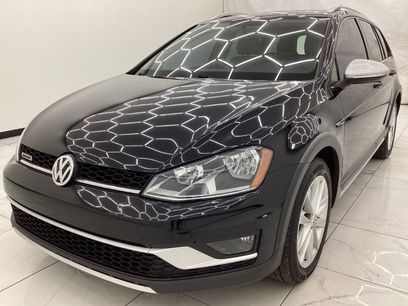Used 2017 Volkswagen Golf Alltrack S