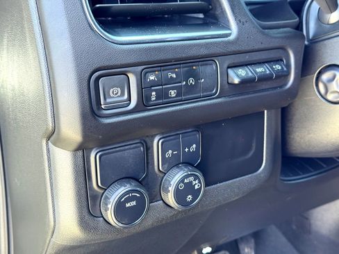 Used 2024 Chevrolet Tahoe Premier image 14