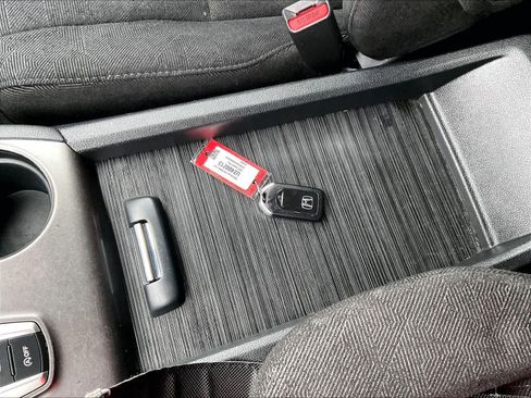 Used 2022 Honda Pilot Sport image 57