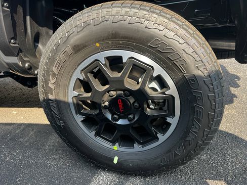 New 2026 Toyota Tacoma TRD Off-Road image 8