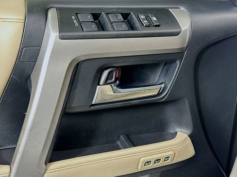 Used 2019 Toyota 4Runner Limited image 17