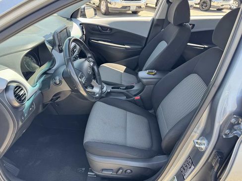Used 2020 Hyundai Kona SEL Plus FWD image 21