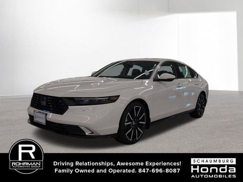 New 2025 Honda Accord Touring image 2