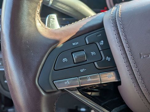 Used 2023 Cadillac Escalade ESV V w/ Heavy-Duty Trailer Package image 21