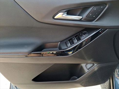 Used 2025 Chevrolet Equinox RS w/ Convenience Package III FWD image 10