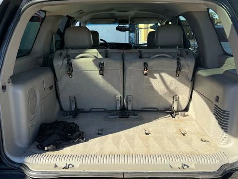 Used 2005 GMC Yukon SLT w/ SLT Preferred Equipment Group image 39