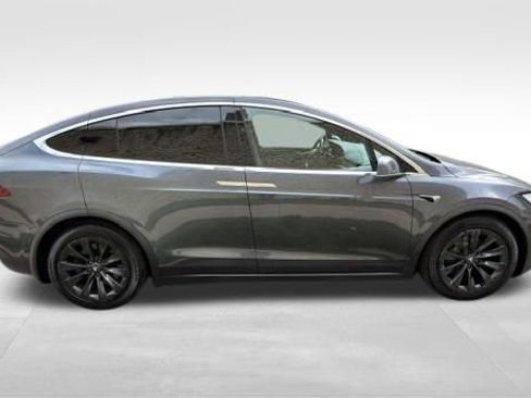 Used 2018 Tesla Model X P100D AWD/4WD image 17