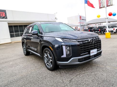 Used 2025 Hyundai Palisade SEL FWD image 5