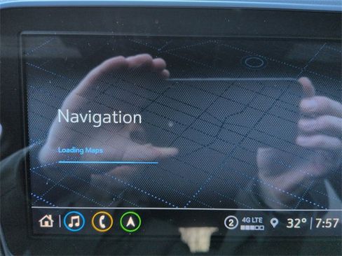 Used 2023 Chevrolet Equinox RS w/ RS Leather Package image 14