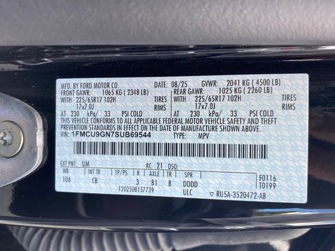 Used 2025 Ford Escape Active AWD/4WD image 21
