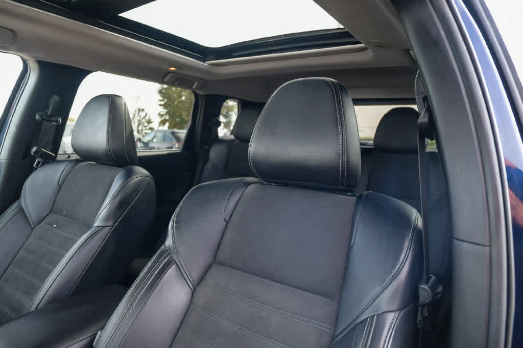 Used 2023 Mitsubishi Outlander SE FWD image 18