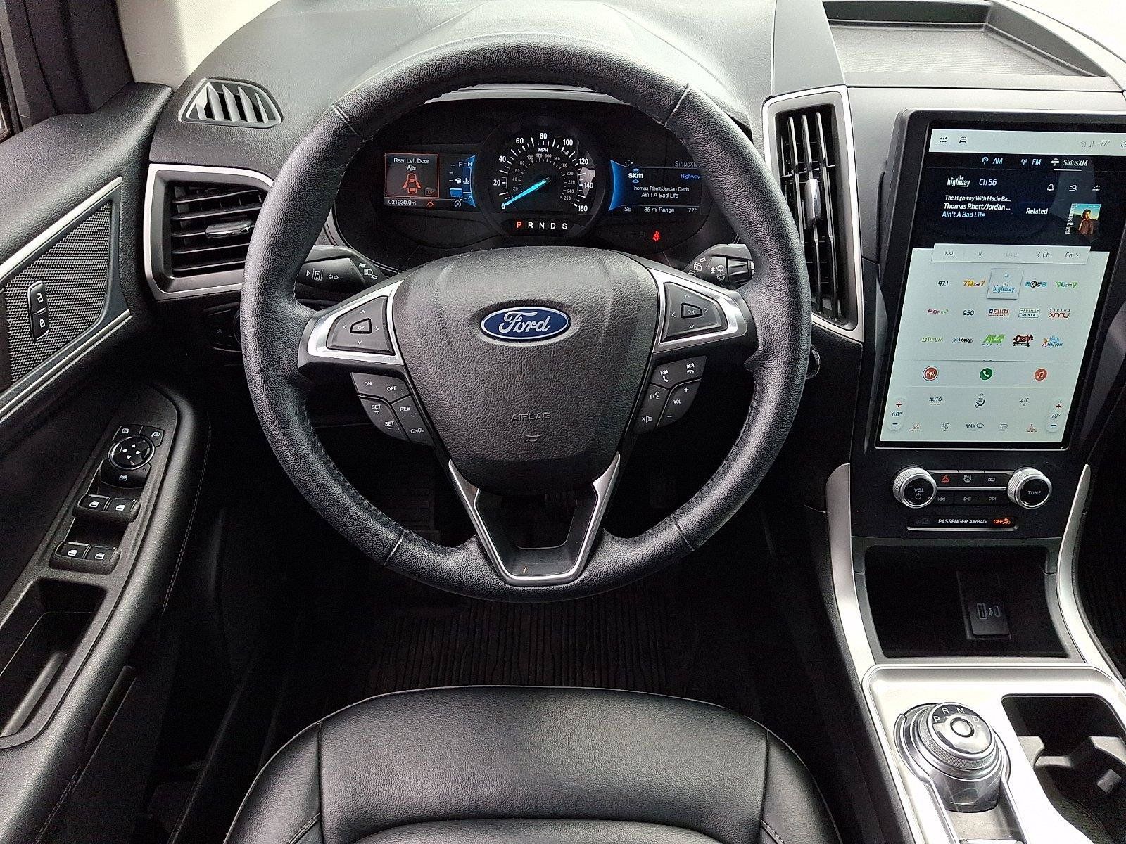 Used 2023 Ford Edge SEL AWD/4WD image 12