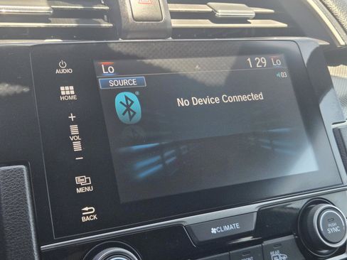 Used 2018 Honda Civic EX image 22