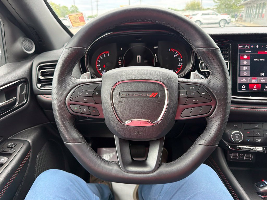 Used 2025 Dodge Durango GT AWD/4WD image 31