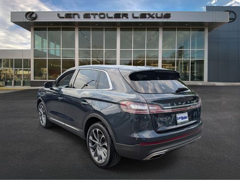 Used 2023 Lincoln Nautilus Reserve AWD/4WD image 5