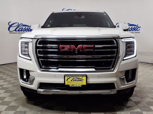 Used 2021 GMC Yukon SLT w/ SLT Luxury Plus Package RWD image 3
