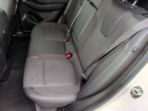 Used 2022 Buick Encore GX Select w/ Sport Touring Package image 19