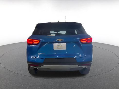 Used 2025 Chevrolet Blazer LT image 12