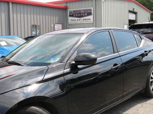 Used 2019 Nissan Altima 2.5 SR FWD image 4
