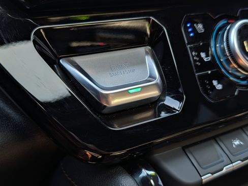 Used 2022 GMC Sierra 1500 AT4 w/ AT4 Preferred Package AWD/4WD image 41