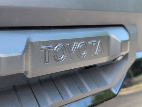 Used 2025 Toyota Tundra SR5 w/ SR5 Convenience Package RWD image 10