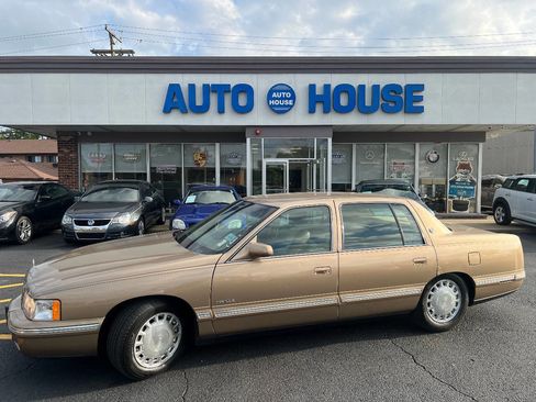 Used 1999 Cadillac De Ville w/ Comfort/Convenience Pkg image 7