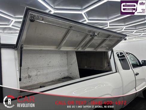Used 2021 Toyota Tacoma SR image 7