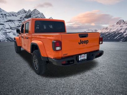 New 2025 Jeep Gladiator Sport