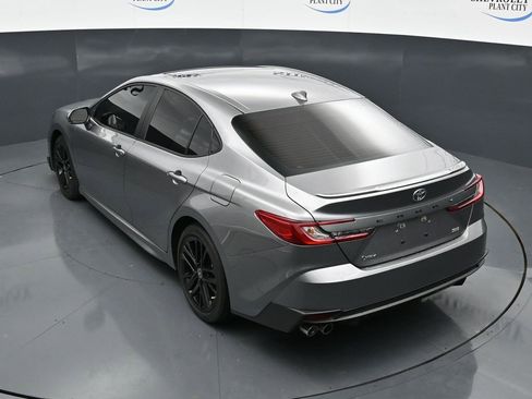 Used 2025 Toyota Camry SE w/ Multimedia Upgrade Package image 13