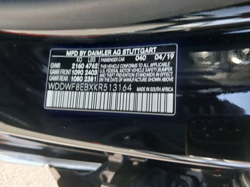 Used 2019 Mercedes-Benz C 300 4MATIC Sedan image 10