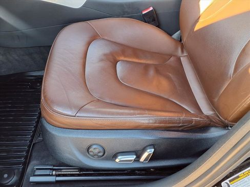 Used 2013 Audi A4 2.0T Premium w/ Convenience Pkg image 19