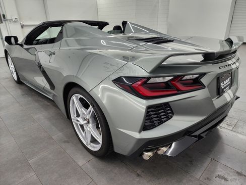Used 2022 Chevrolet Corvette Stingray Premium Conv w/ Z51 Performance Package image 5
