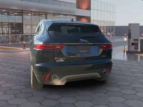 Used 2018 Jaguar E-PACE SE AWD/4WD image 10
