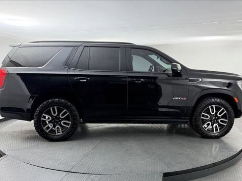 Used 2023 GMC Yukon AT4 w/ Max Trailering Package image 9