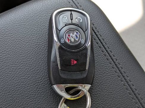 Used 2023 Buick Encore GX Preferred w/ Cold Weather Comfort Package FWD image 28