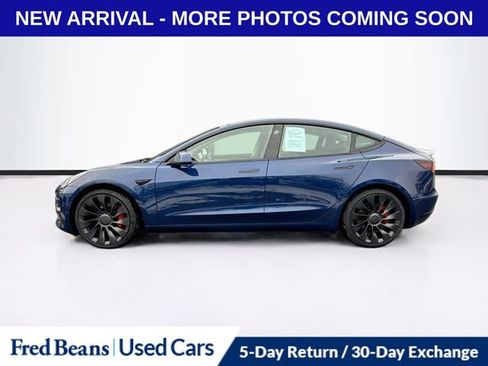 Used 2022 Tesla Model 3 Performance image 4