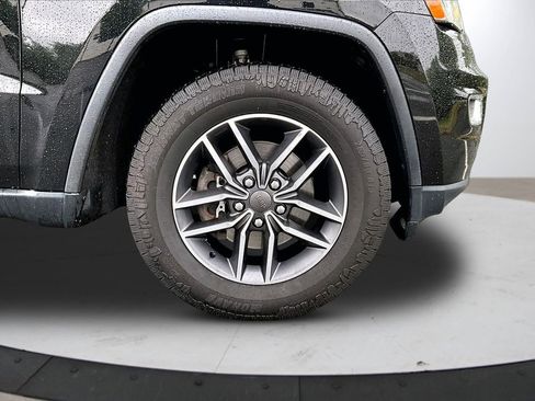 Used 2019 Jeep Grand Cherokee Limited AWD/4WD image 34