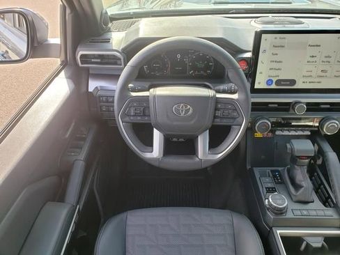 Used 2025 Toyota 4Runner TRD Sport Premium image 17