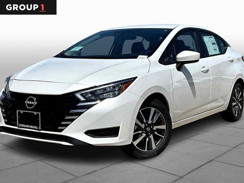Used 2025 Nissan Versa SV w/ Trunk Package FWD image 1