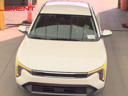 Used 2025 Kia K4 EX image 4