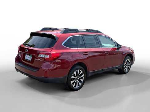 Used 2015 Subaru Outback 2.5i Limited AWD/4WD image 5