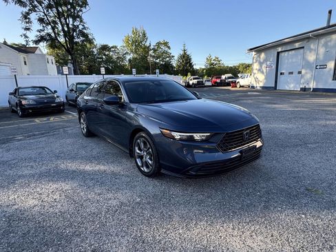 Used 2024 Honda Accord EX image 5