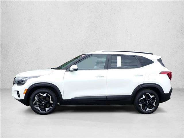 Used 2024 Kia Seltos EX AWD/4WD image 2