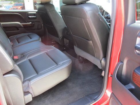 Used 2018 GMC Sierra 1500 SLT w/ SLT Premium Package image 11