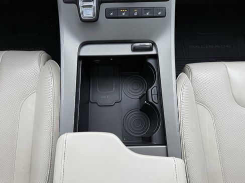 Certified 2021 Hyundai Palisade Calligraphy w/ Winter Package image 33