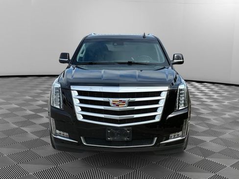 Certified 2019 Cadillac Escalade Premium Luxury AWD/4WD image 8
