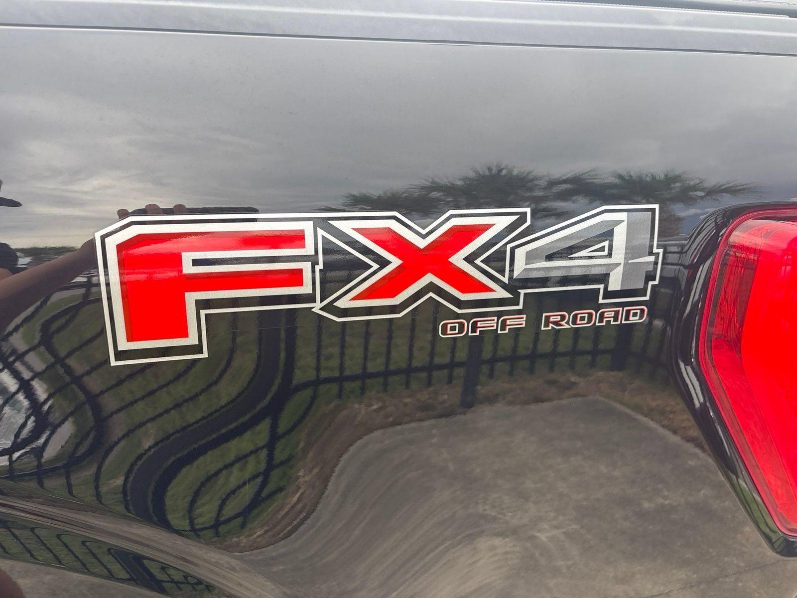 Used 2022 Ford F150 Lariat AWD/4WD image 15