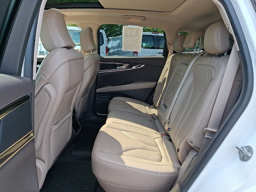 Certified 2023 Lincoln Nautilus Reserve AWD/4WD image 13