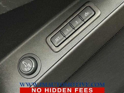 Used 2021 Chevrolet Equinox Premier image 38