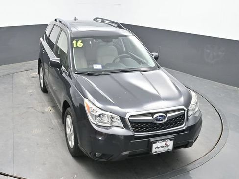Used 2016 Subaru Forester 2.5i Limited AWD/4WD image 29